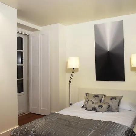 Chiado Deluxe By Architecture Tote Ser * Lisbon