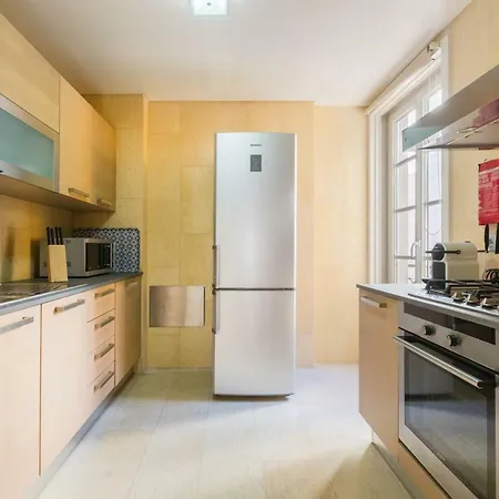 Chiado Deluxe By Architecture Tote Ser Apartment *